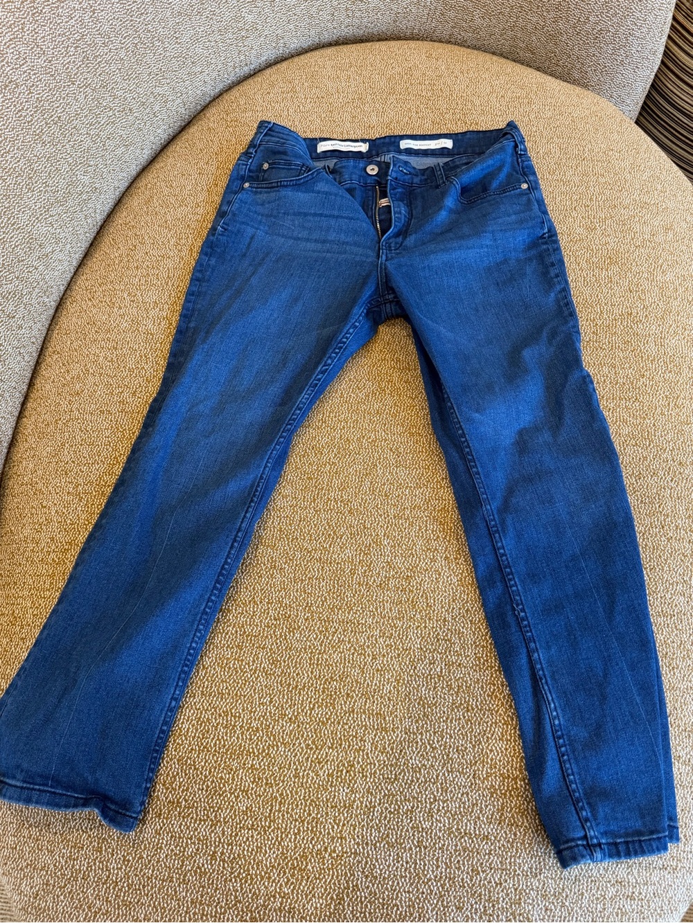 Pilcro Women's Dark Blue Slim Fit cropped
Jeans
